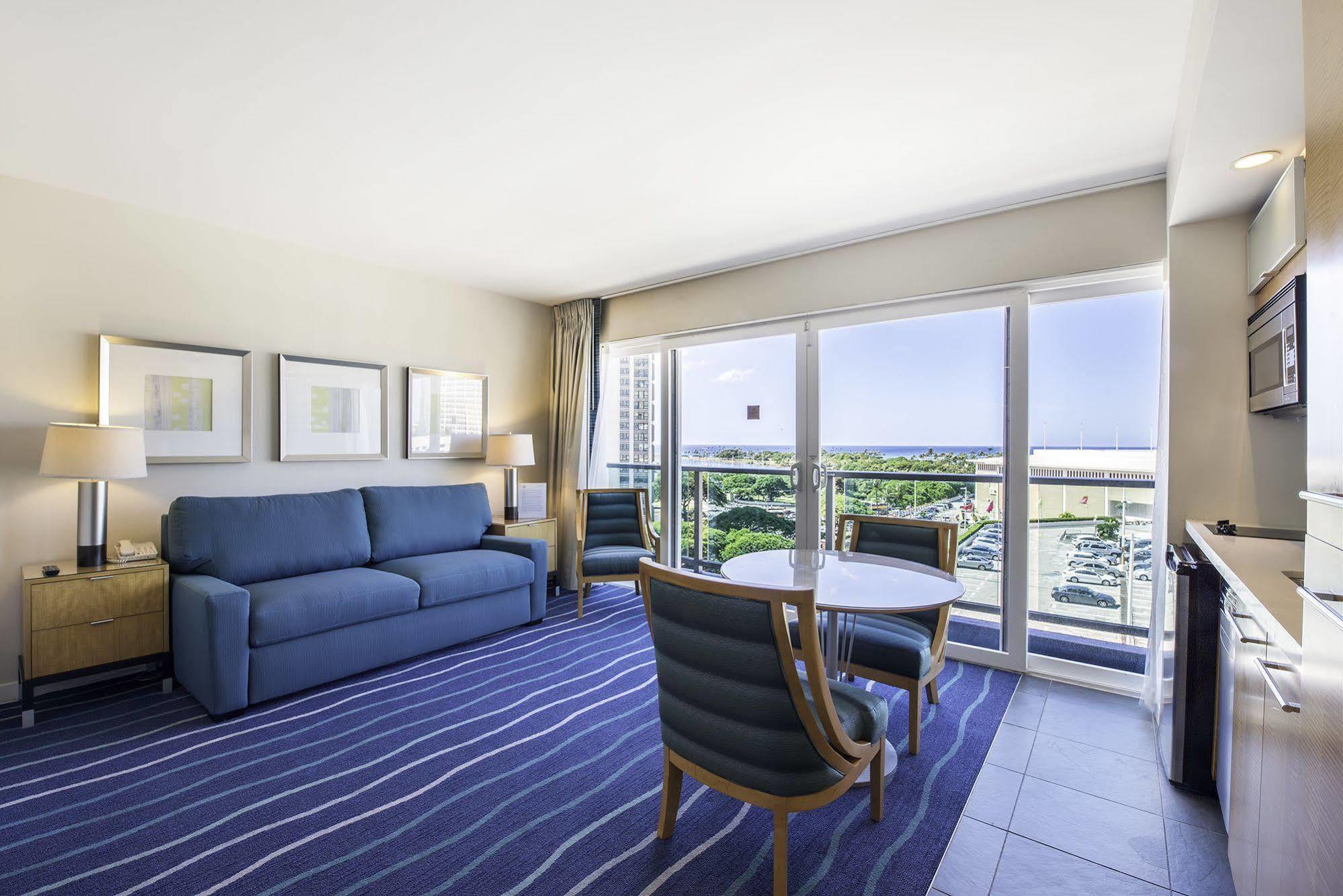 Ala Moana Hotelcondo By Luana Vacation Rental Honolulu Exterior photo